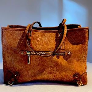 Charming Charlie Women's Baseball Stitch Satchel Crossbody Strap White Charming Charlie Women's Baseball Stitch Satchel Crossbody Strap White